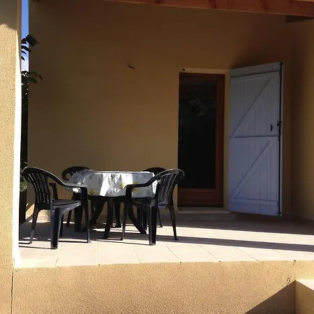 La Provencine Bed & Breakfast *